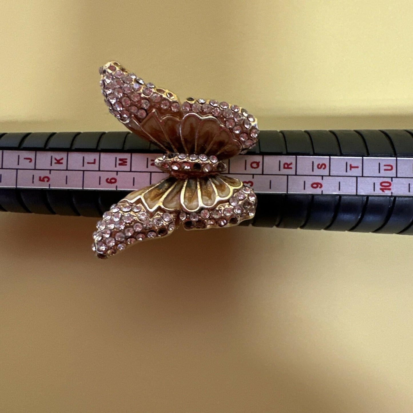 Contessa Di Capri Gold Tone & Crystal Butterfly Ring 1970's Size 7