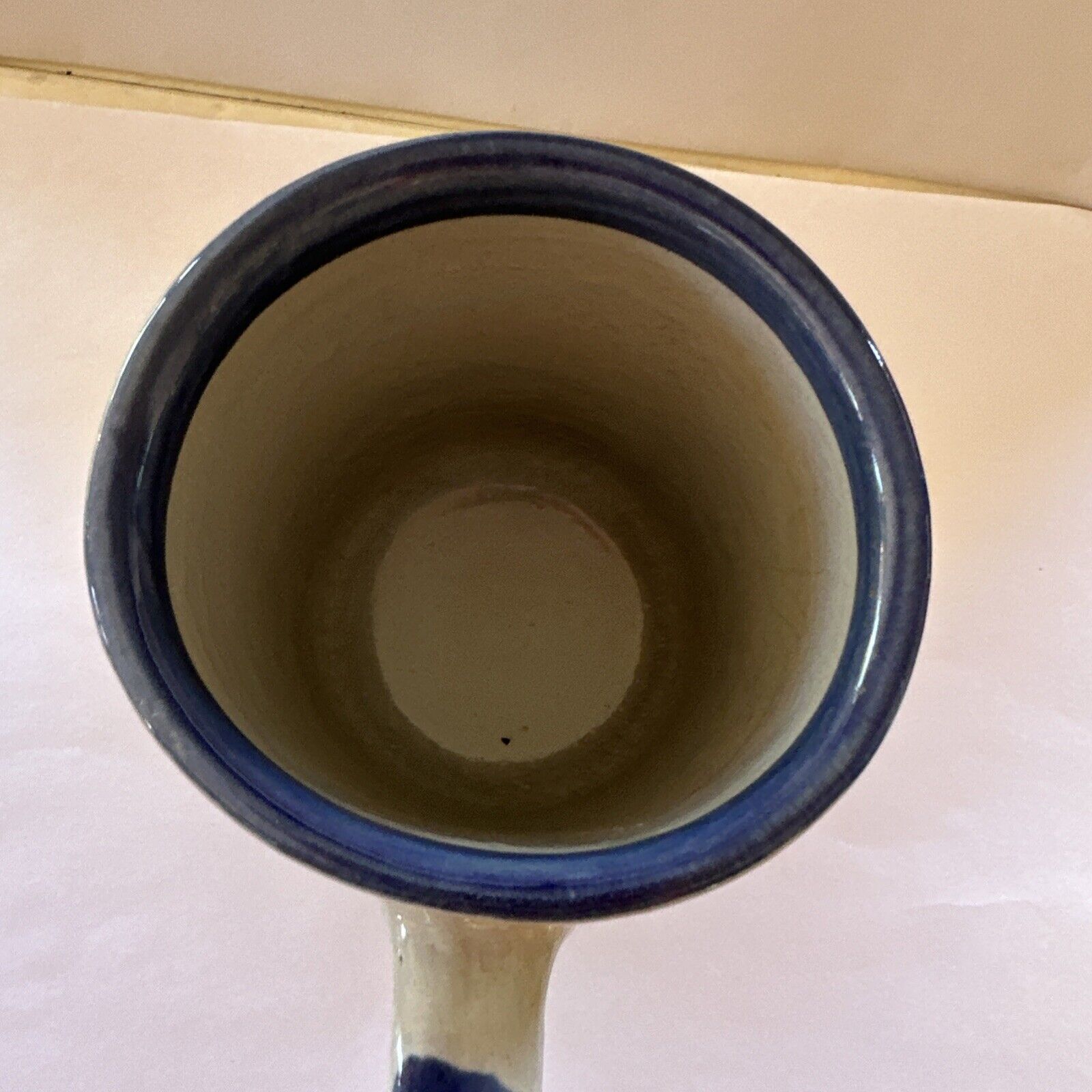 Louisville Stoneware Pottery Mug Cup Coffee Tea Pigs Blue Scarves 4” USA Farm