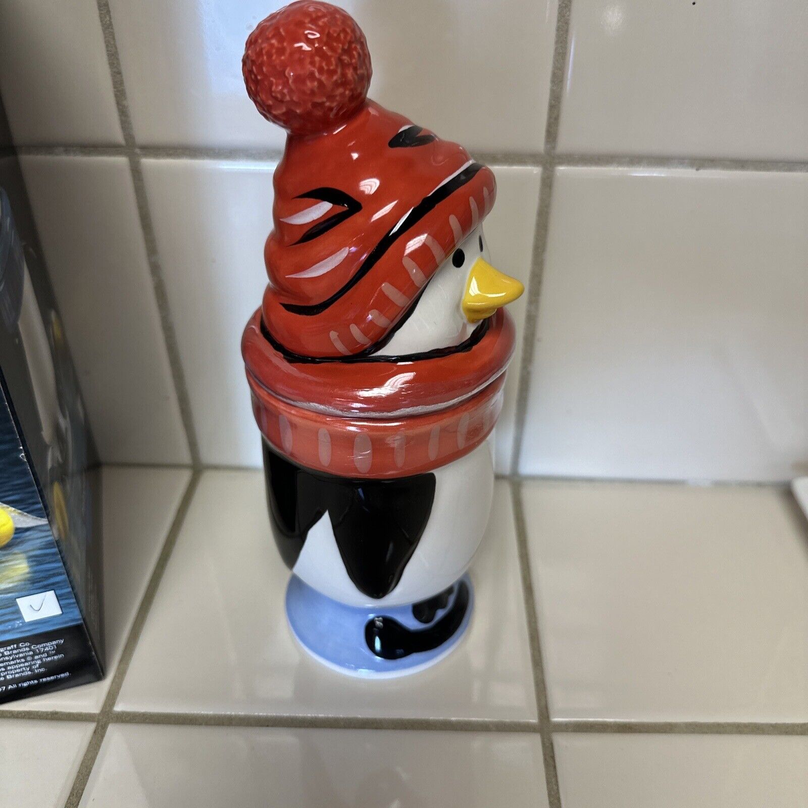 Pfaltzgraff Penguin Skate Figural Covered Mug NEW