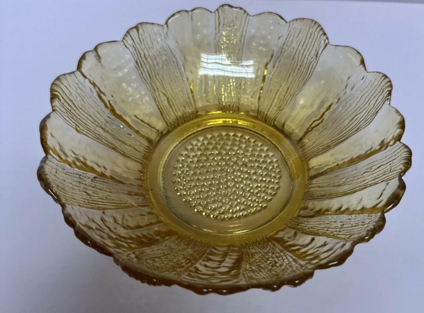 Set Of 2 Vintage Amber Flower Bowl 6” x 1.5” Sunflower
